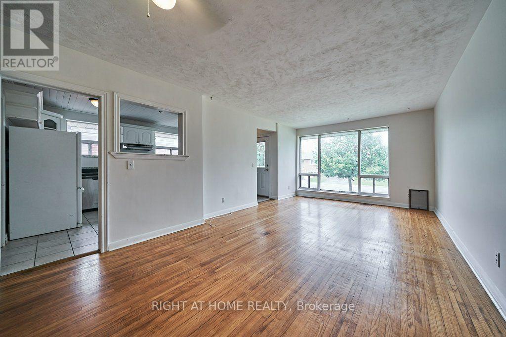 213 Cabot Street, Oshawa, Ontario  L1J 5S2 - Photo 10 - E13825476