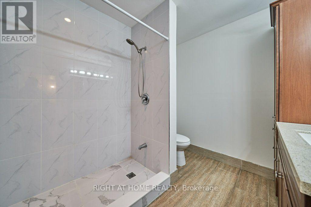 213 Cabot Street, Oshawa, Ontario  L1J 5S2 - Photo 14 - E13825476