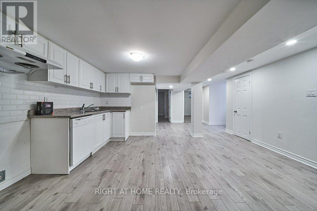 213 Cabot Street, Oshawa, Ontario  L1J 5S2 - Photo 29 - E13825476