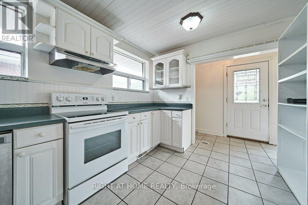 213 Cabot Street, Oshawa, Ontario  L1J 5S2 - Photo 6 - E13825476