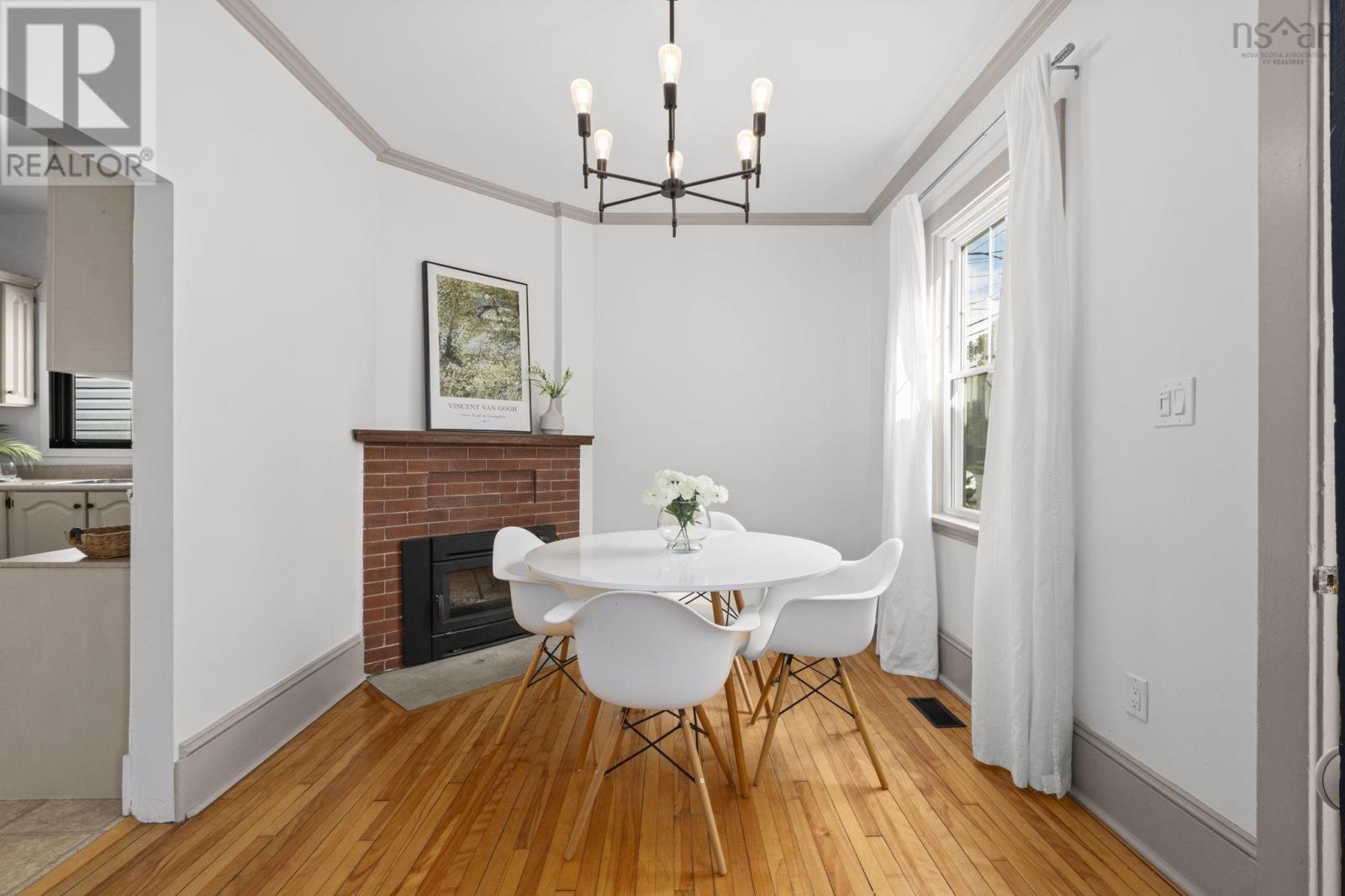 6303 Almon Street, Halifax, Nova Scotia  B3L 1V1 - Photo 11 - 202624290