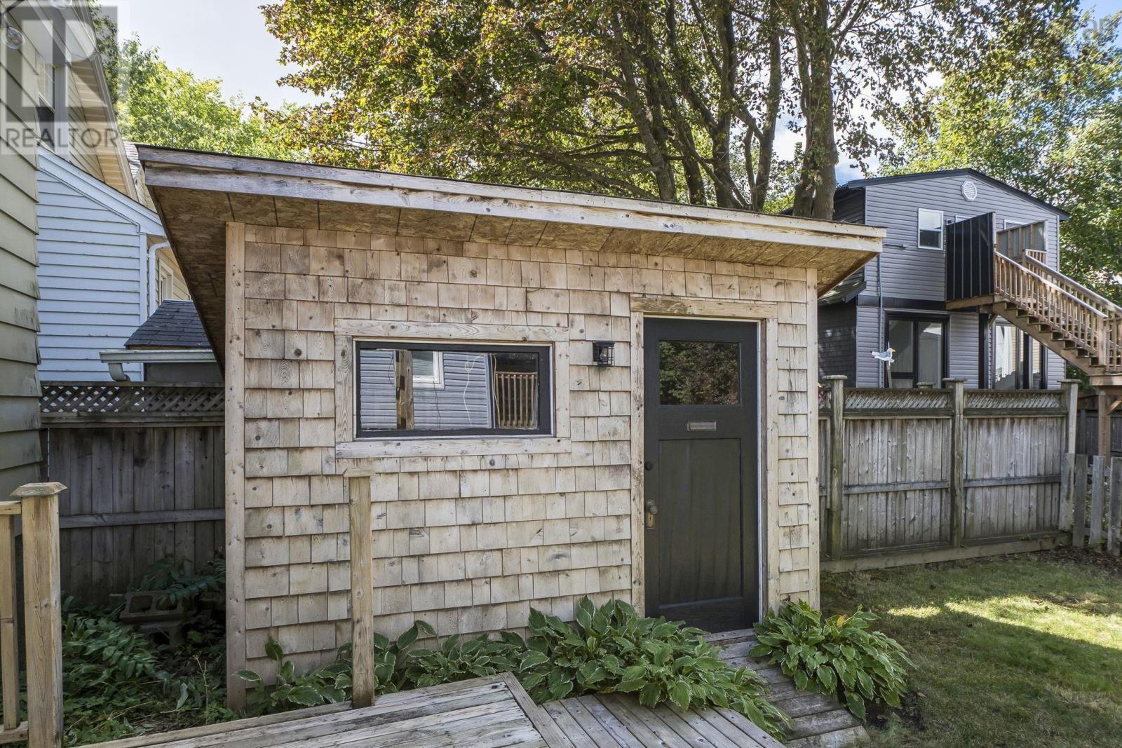 6303 Almon Street, Halifax, Nova Scotia  B3L 1V1 - Photo 40 - 202624290