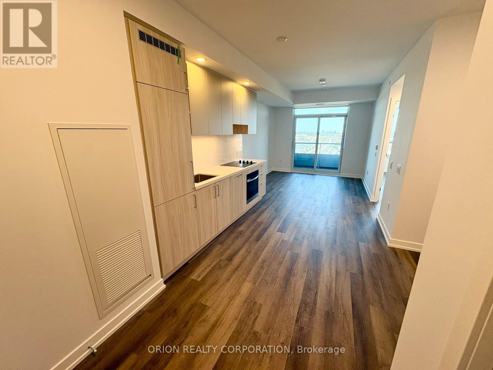 1404 - 5 Meadowdale Road, Vaughan, Ontario  L4K 0C7 - Photo 2 - N13825310