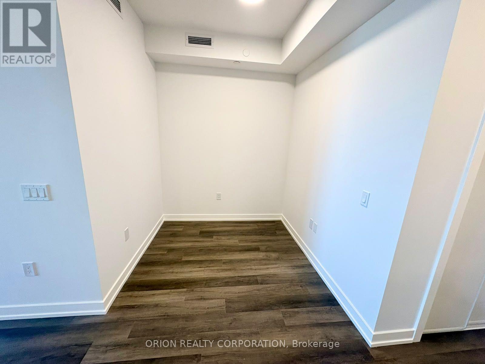 1404 - 5 Meadowdale Road, Vaughan, Ontario  L4K 0C7 - Photo 7 - N13825310