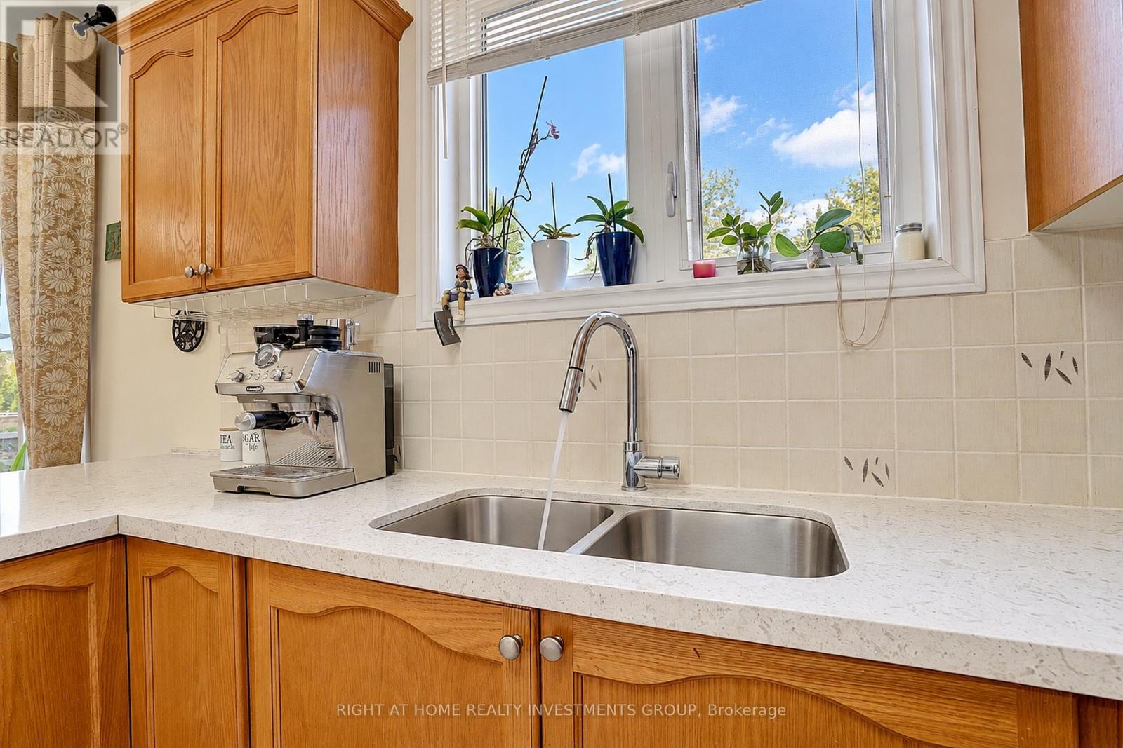 14 Shiner Drive, Richmond Hill, Ontario  L4E 4V5 - Photo 20 - N13825374