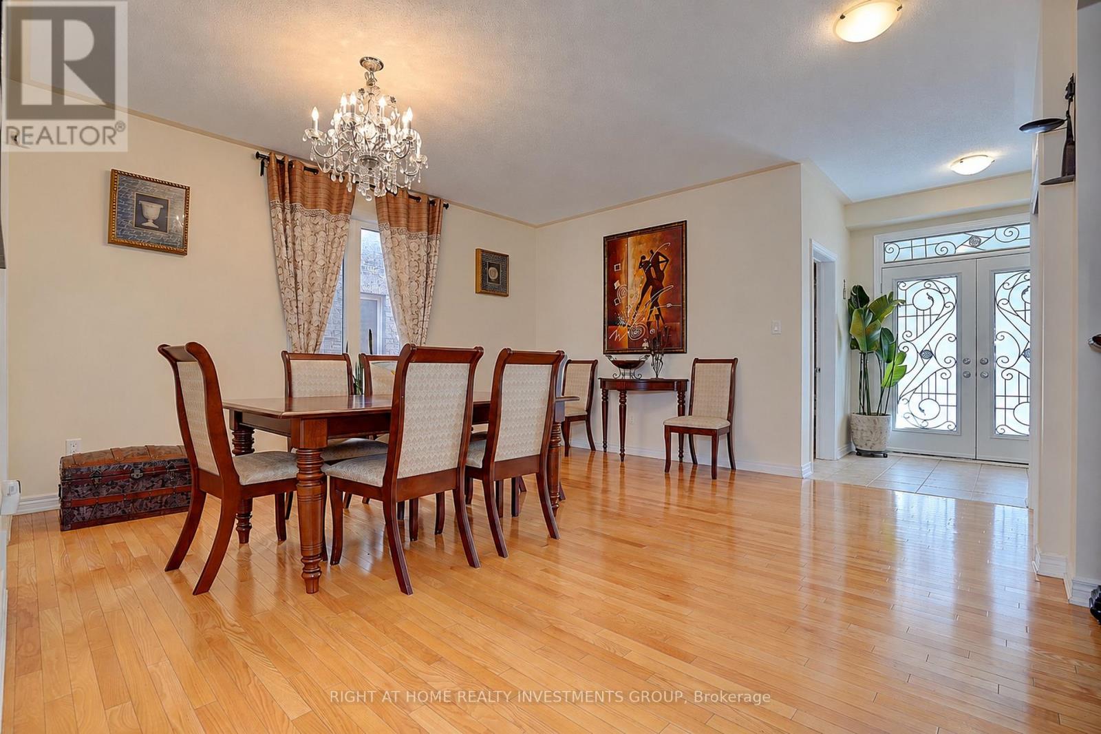 14 Shiner Drive, Richmond Hill, Ontario  L4E 4V5 - Photo 9 - N13825374