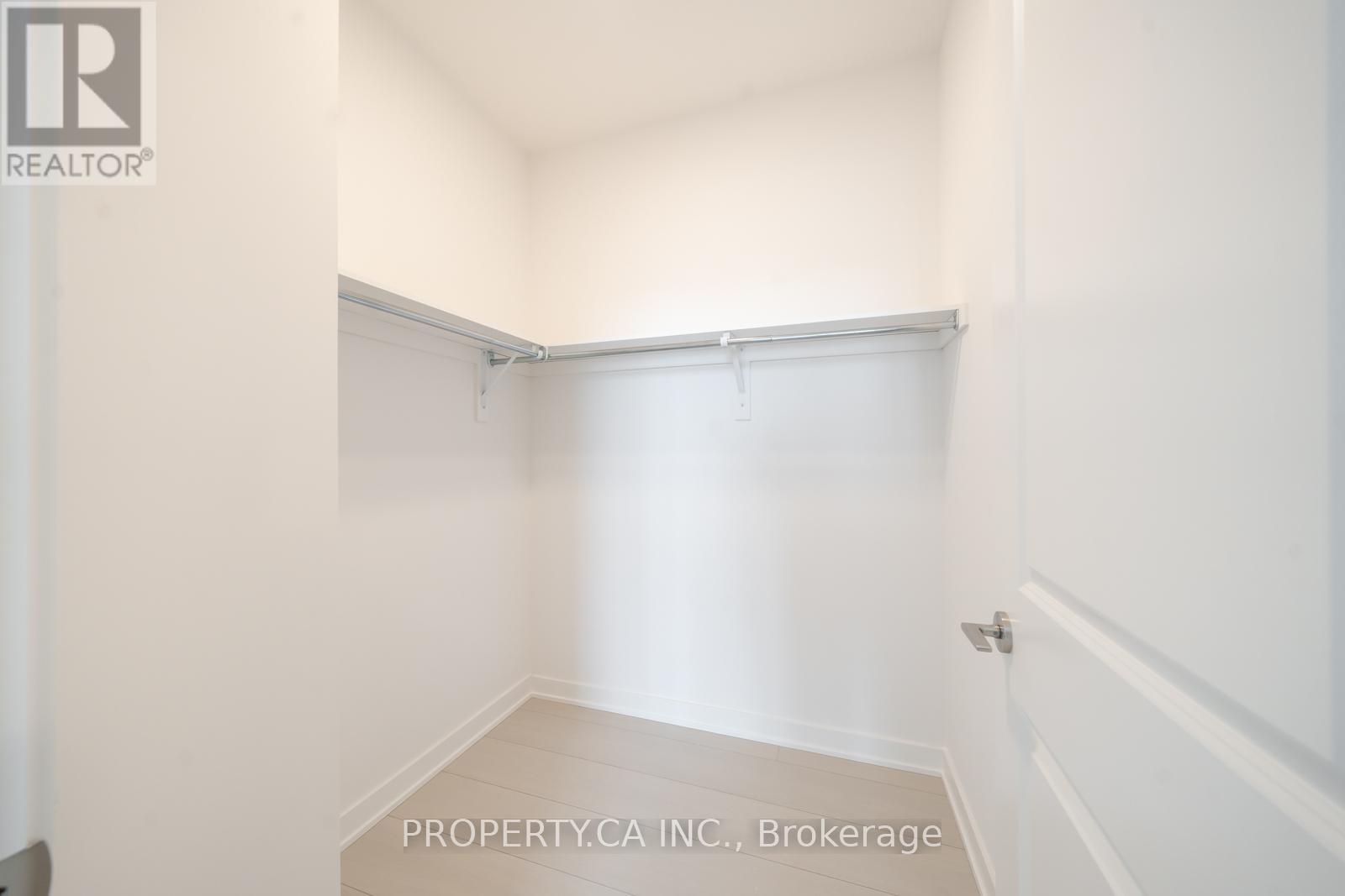 Ph04 - 30 Upper Mall Way, Vaughan, Ontario  L4L 0L8 - Photo 7 - N13825392
