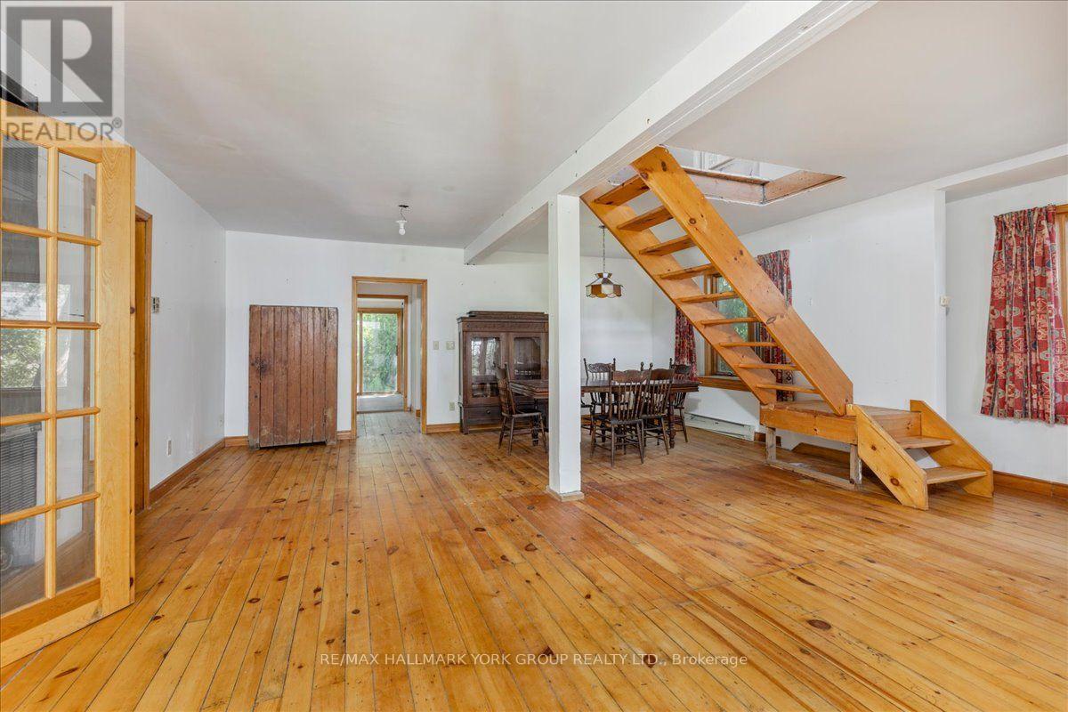 311 Lake Drive N, Georgina, Ontario  L4P 3C8 - Photo 11 - N13825430