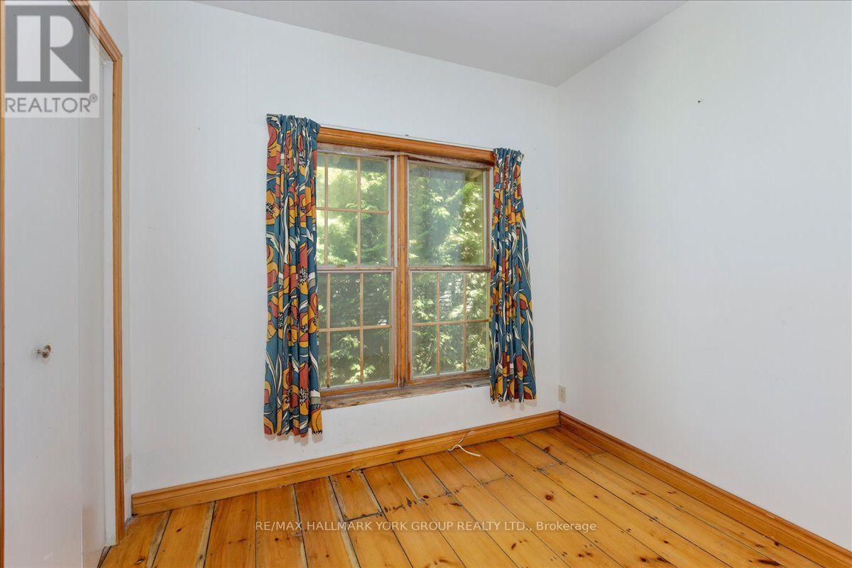 311 Lake Drive N, Georgina, Ontario  L4P 3C8 - Photo 14 - N13825430