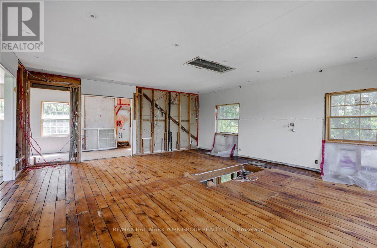 311 Lake Drive N, Georgina, Ontario  L4P 3C8 - Photo 22 - N13825430