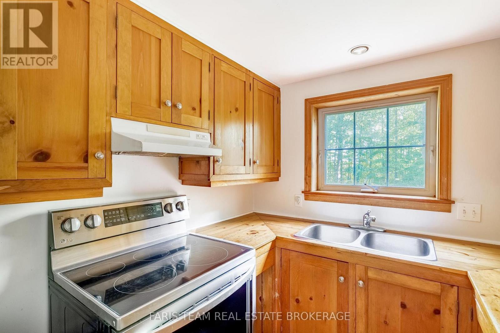 10551 Highway 12, Oro-Medonte, Ontario  L0K 1E0 - Photo 7 - S13825210