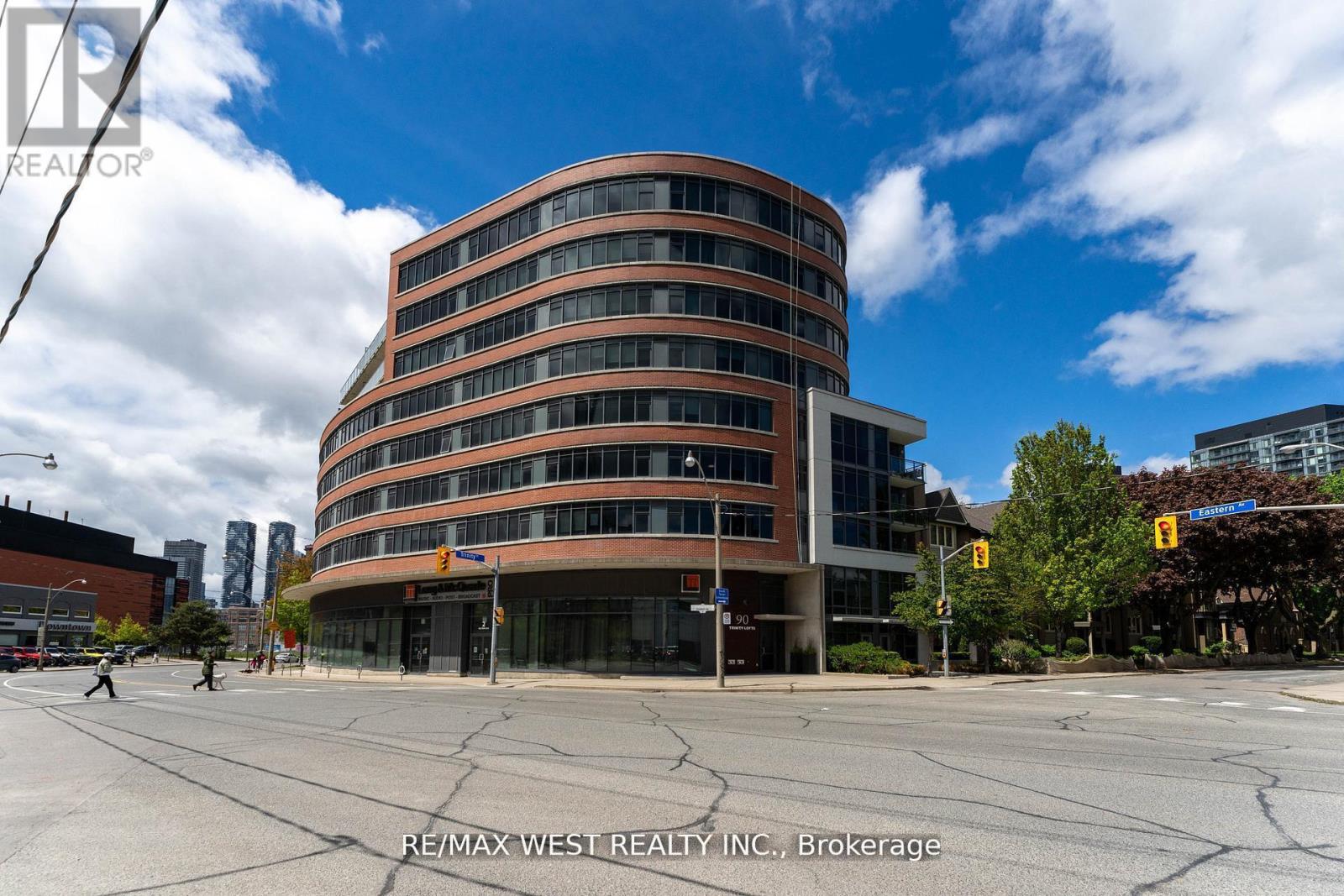 303 - 90 TRINITY STREET, Toronto, Ontario