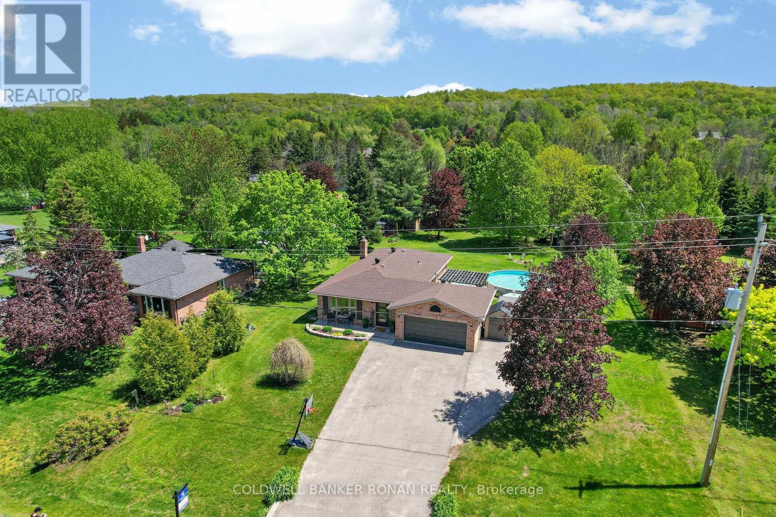 1959 Snow Valley Road, Springwater (Snow Valley), Ontario  L0L 1Y3 - Photo 4 - S13825482