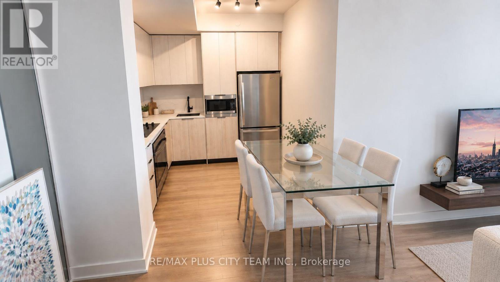 302 - 1007 The Queensway, Toronto, Ontario  M8Z 0C6 - Photo 6 - W13732190