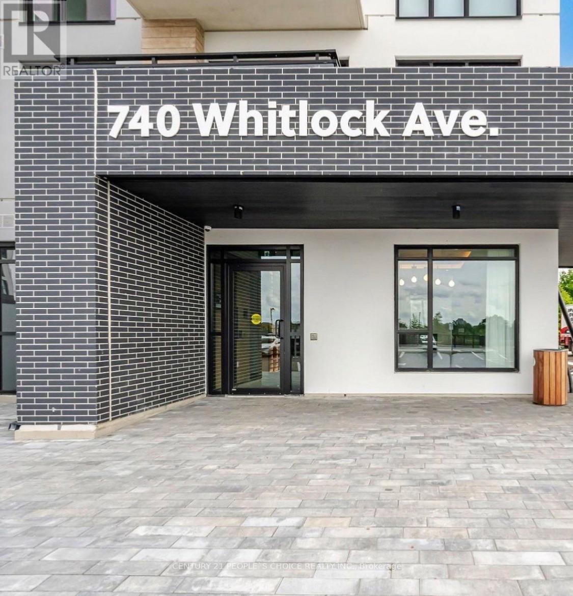 702 - 740 Whitlock Avenue, Milton, Ontario  L9E 2B3 - Photo 2 - W13823914