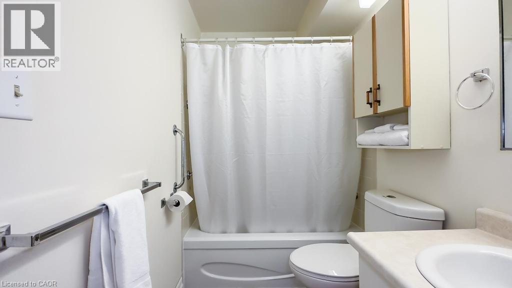 255 Durham Street, Kincardine, Ontario  N2Z 2Y3 - Photo 46 - 40866099