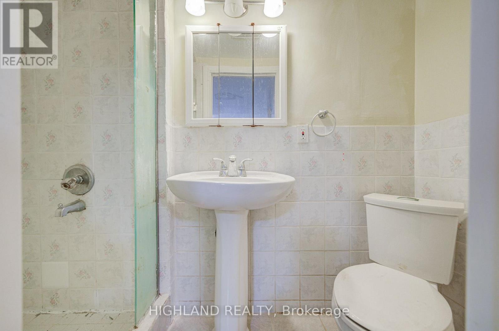 4066 Wycliffe Way, Mississauga, Ontario  L5C 3S1 - Photo 21 - W13825194