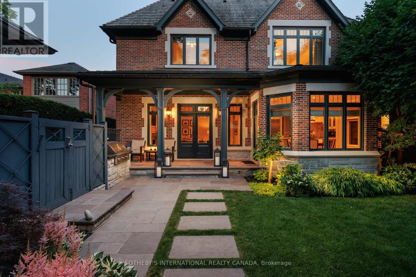 50 Queen Marys Drive, Toronto, Ontario  M8X 1S4 - Photo 49 - W13825204