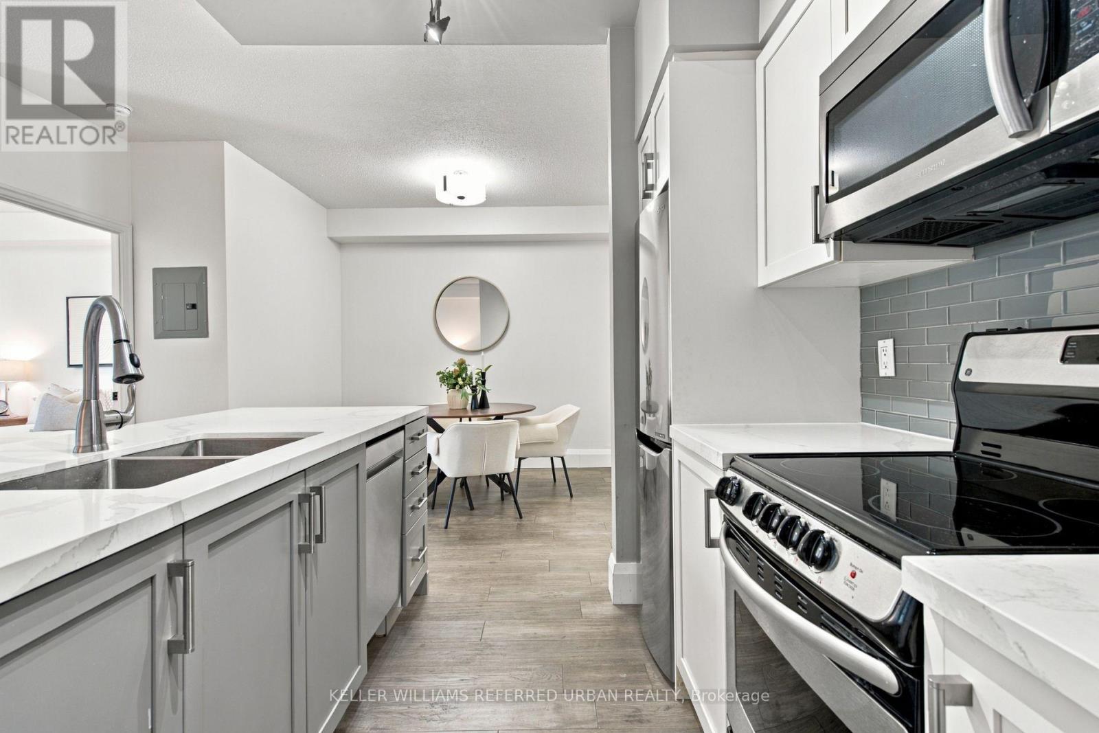 912 - 2119 Lake Shore Boulevard W, Toronto, Ontario  M8V 4E8 - Photo 22 - W13825240
