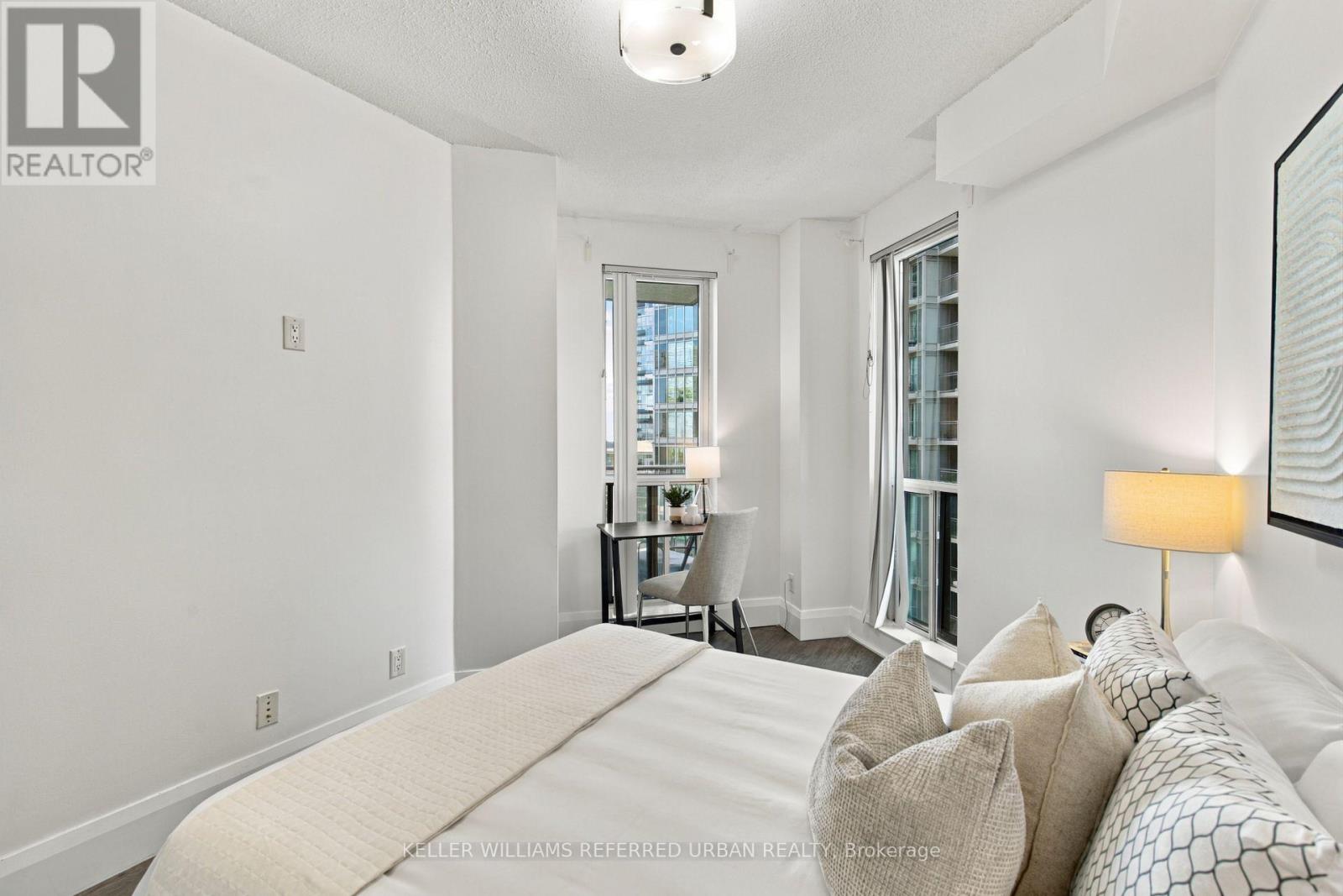912 - 2119 Lake Shore Boulevard W, Toronto, Ontario  M8V 4E8 - Photo 23 - W13825240