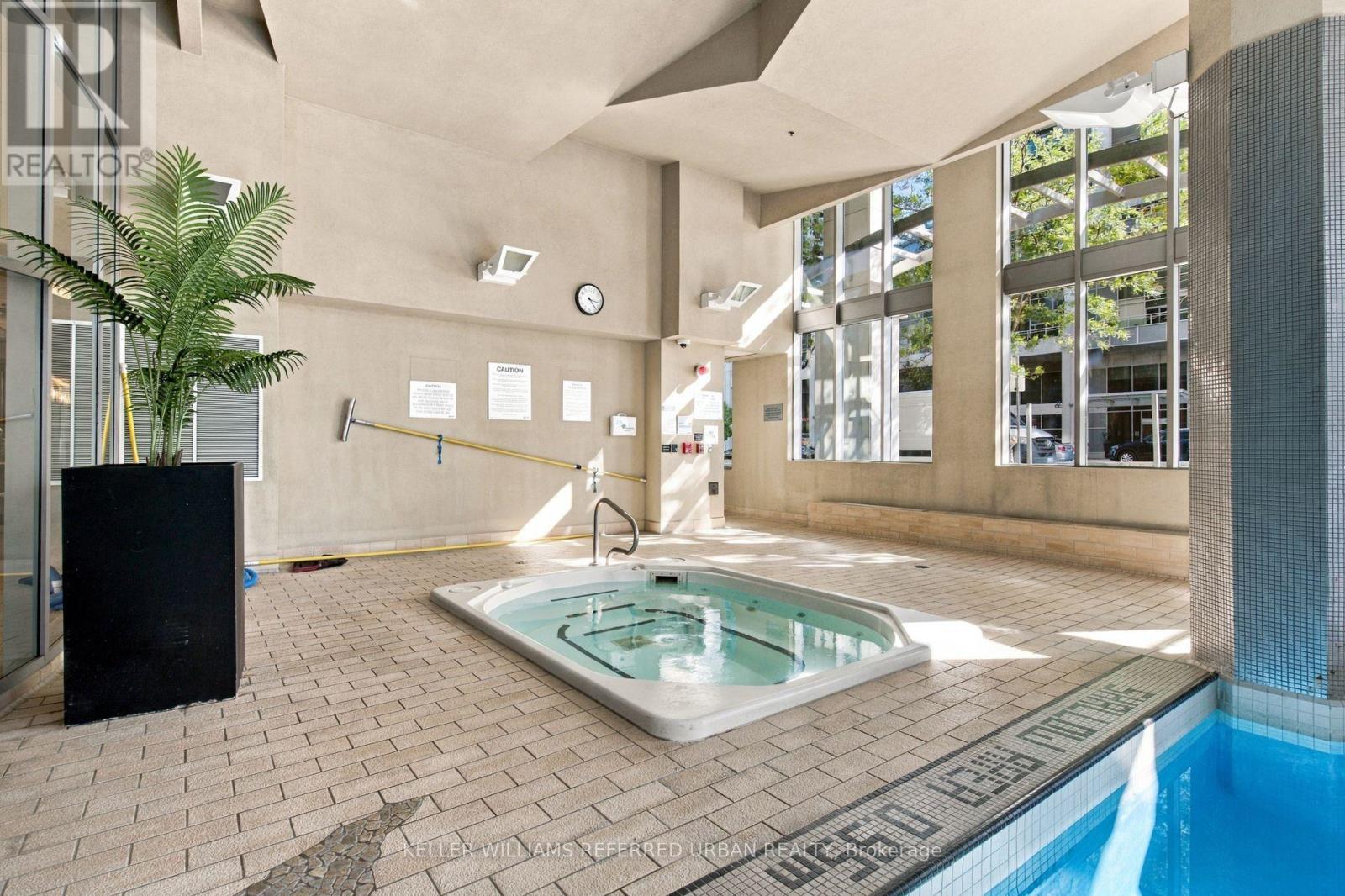 912 - 2119 Lake Shore Boulevard W, Toronto, Ontario  M8V 4E8 - Photo 39 - W13825240