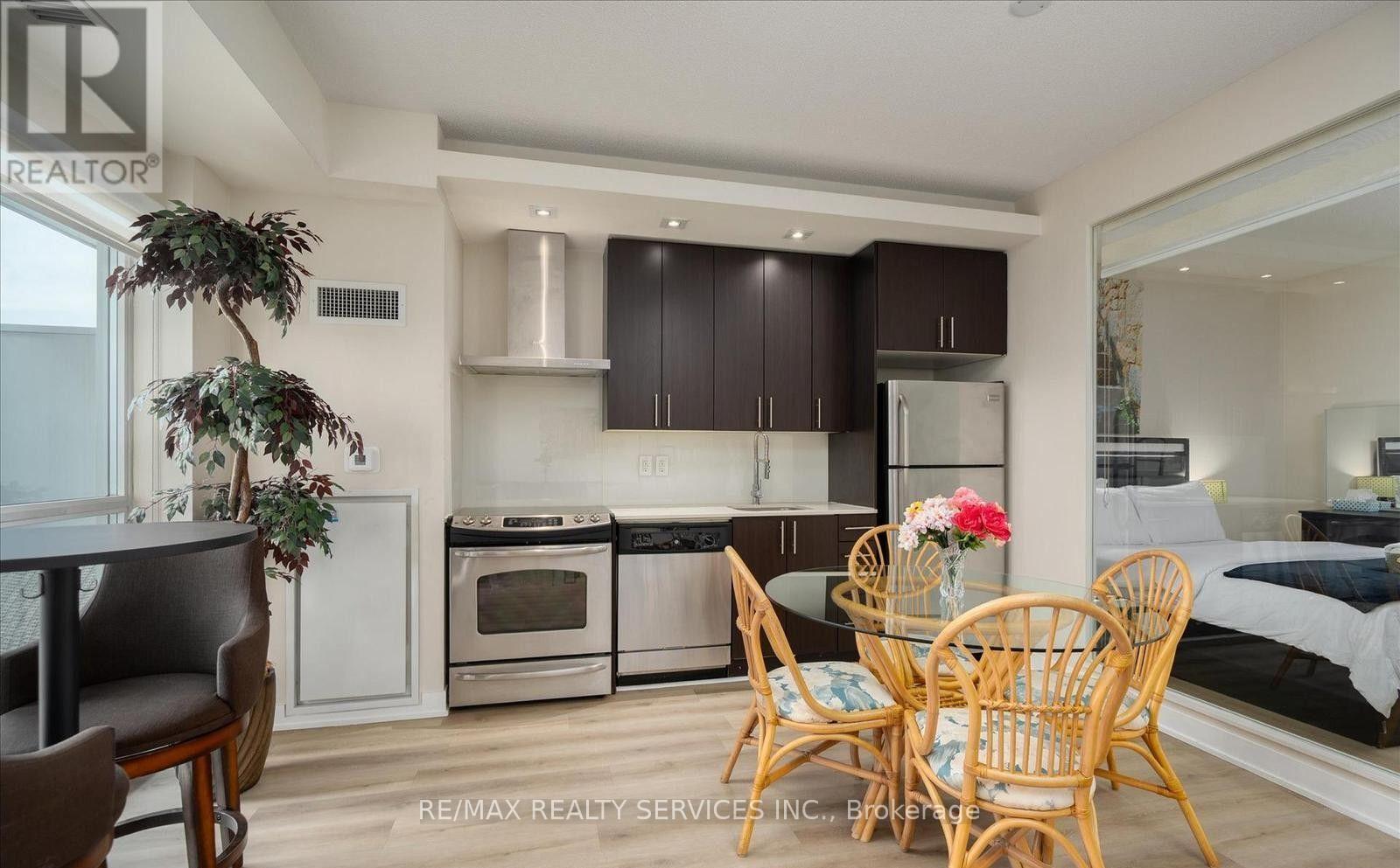 2331 - 165 Legion Road N, Toronto, Ontario  M5Y 0B3 - Photo 10 - W13825264
