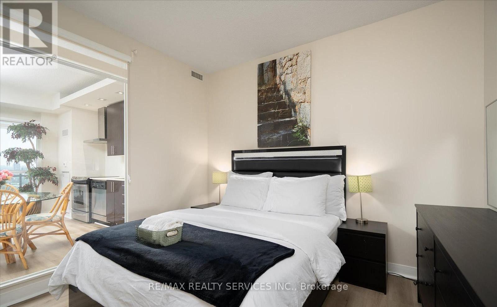 2331 - 165 Legion Road N, Toronto, Ontario  M5Y 0B3 - Photo 12 - W13825264