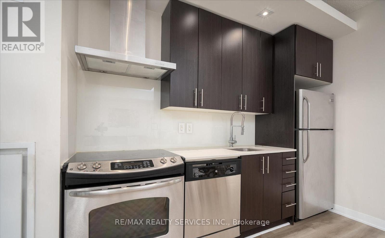 2331 - 165 Legion Road N, Toronto, Ontario  M5Y 0B3 - Photo 8 - W13825264