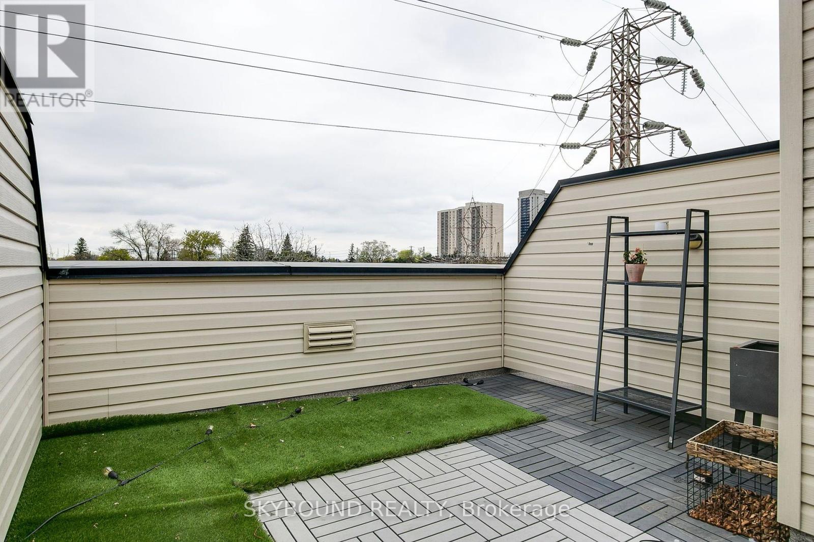 380 Hopewell Avenue, Toronto, Ontario  M6E 2S2 - Photo 22 - W13825446