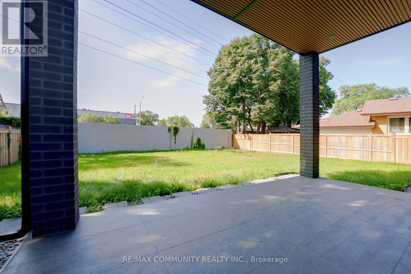 1349 Melton Drive, Mississauga, Ontario L4Y 1L6 - Photo 40 - W13825470