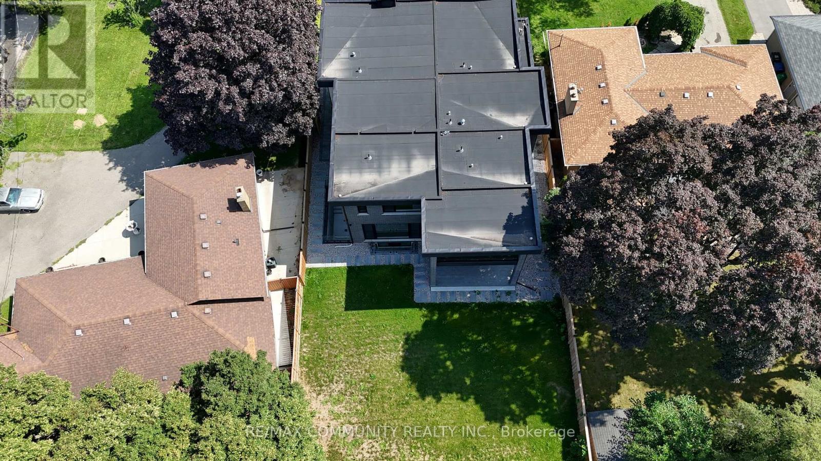 1349 Melton Drive, Mississauga, Ontario L4Y 1L6 - Photo 44 - W13825470