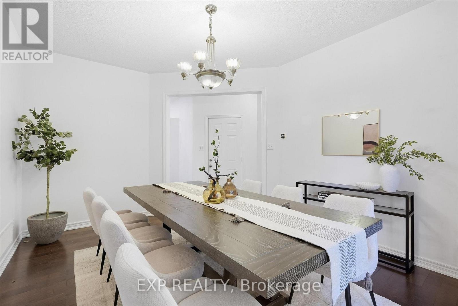 1046 Agram Drive, Oakville, Ontario  L6H 7L6 - Photo 22 - W13825488