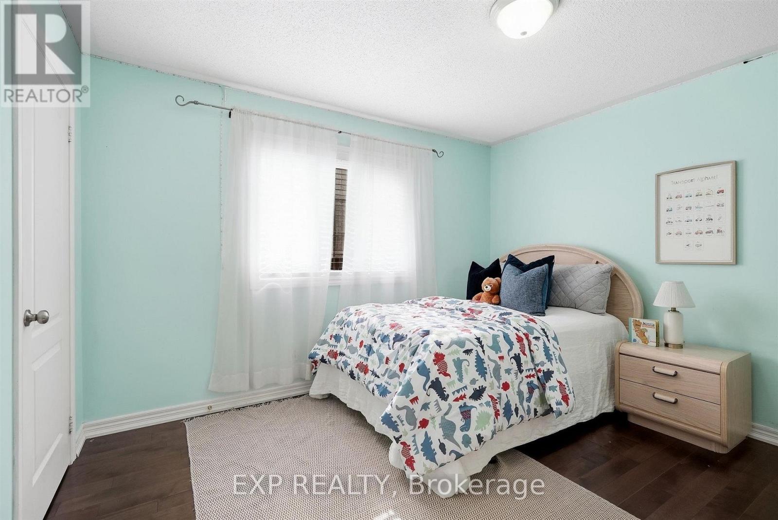 1046 Agram Drive, Oakville, Ontario  L6H 7L6 - Photo 34 - W13825488