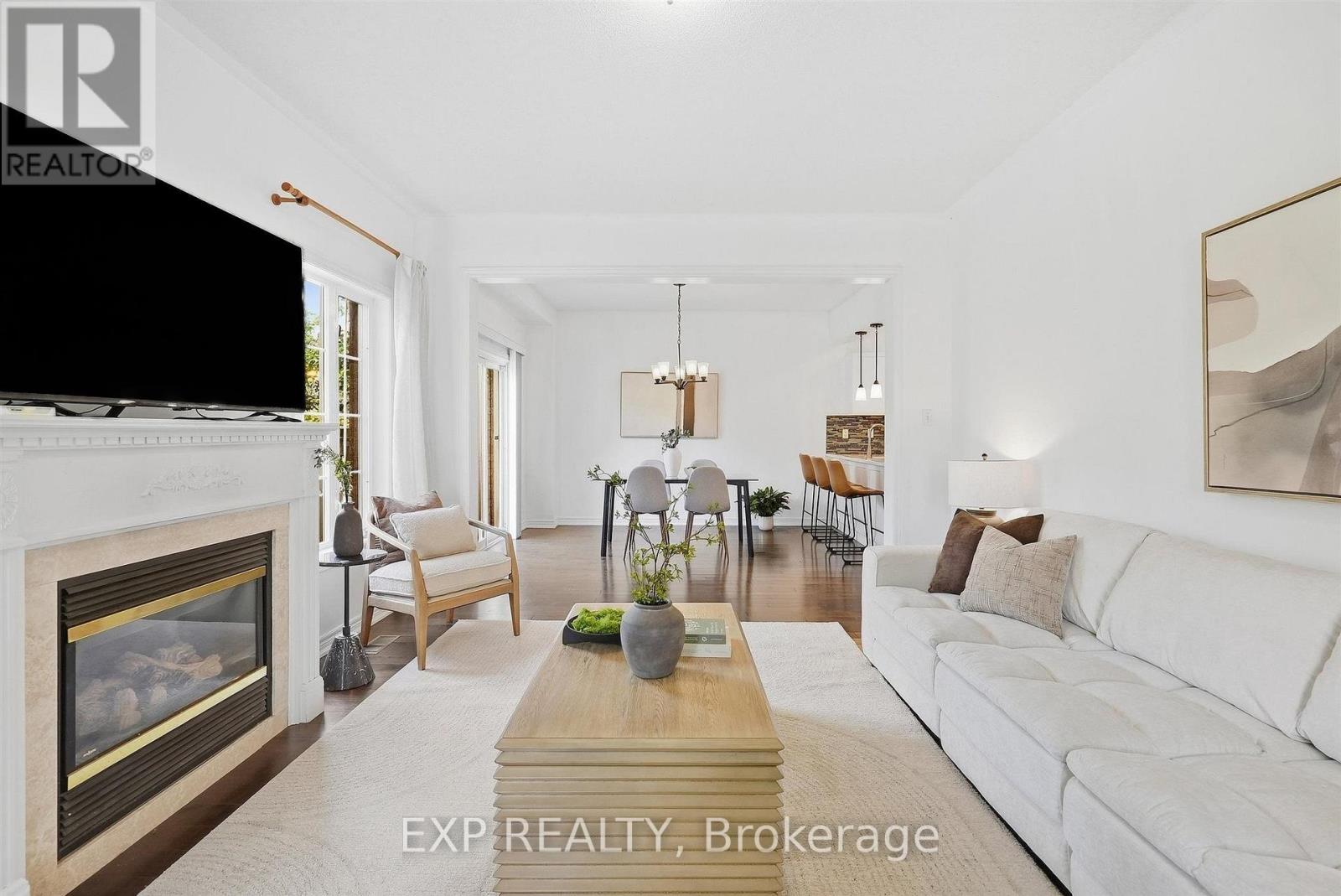 1046 Agram Drive, Oakville, Ontario  L6H 7L6 - Photo 9 - W13825488