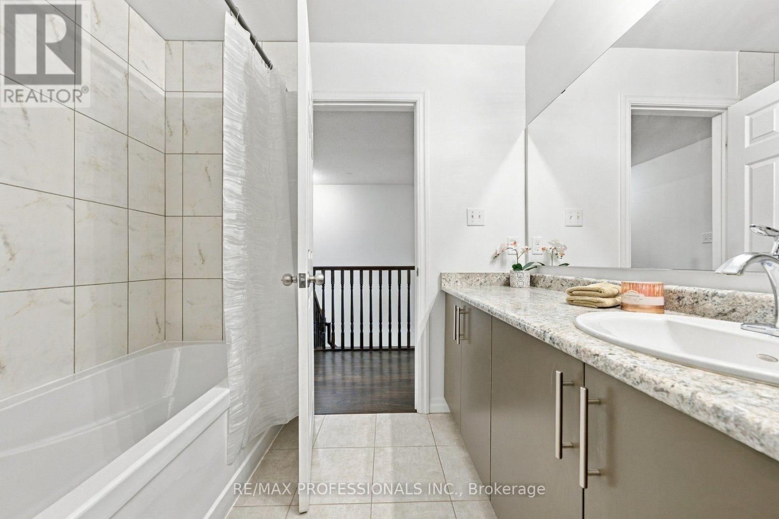 31 - 135 Hardcastle Drive, Cambridge, Ontario  N1S 0B6 - Photo 16 - X13825220