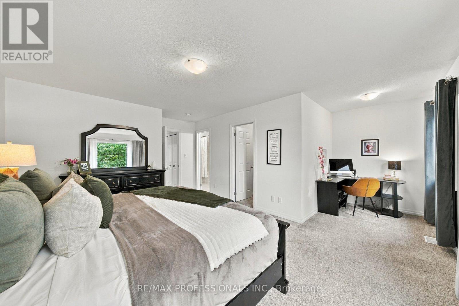 31 - 135 Hardcastle Drive, Cambridge, Ontario  N1S 0B6 - Photo 18 - X13825220