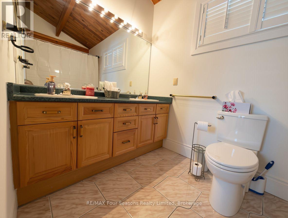 172 Carmichael Crescent, Blue Mountains, Ontario  L9Y 0R3 - Photo 35 - X13734682