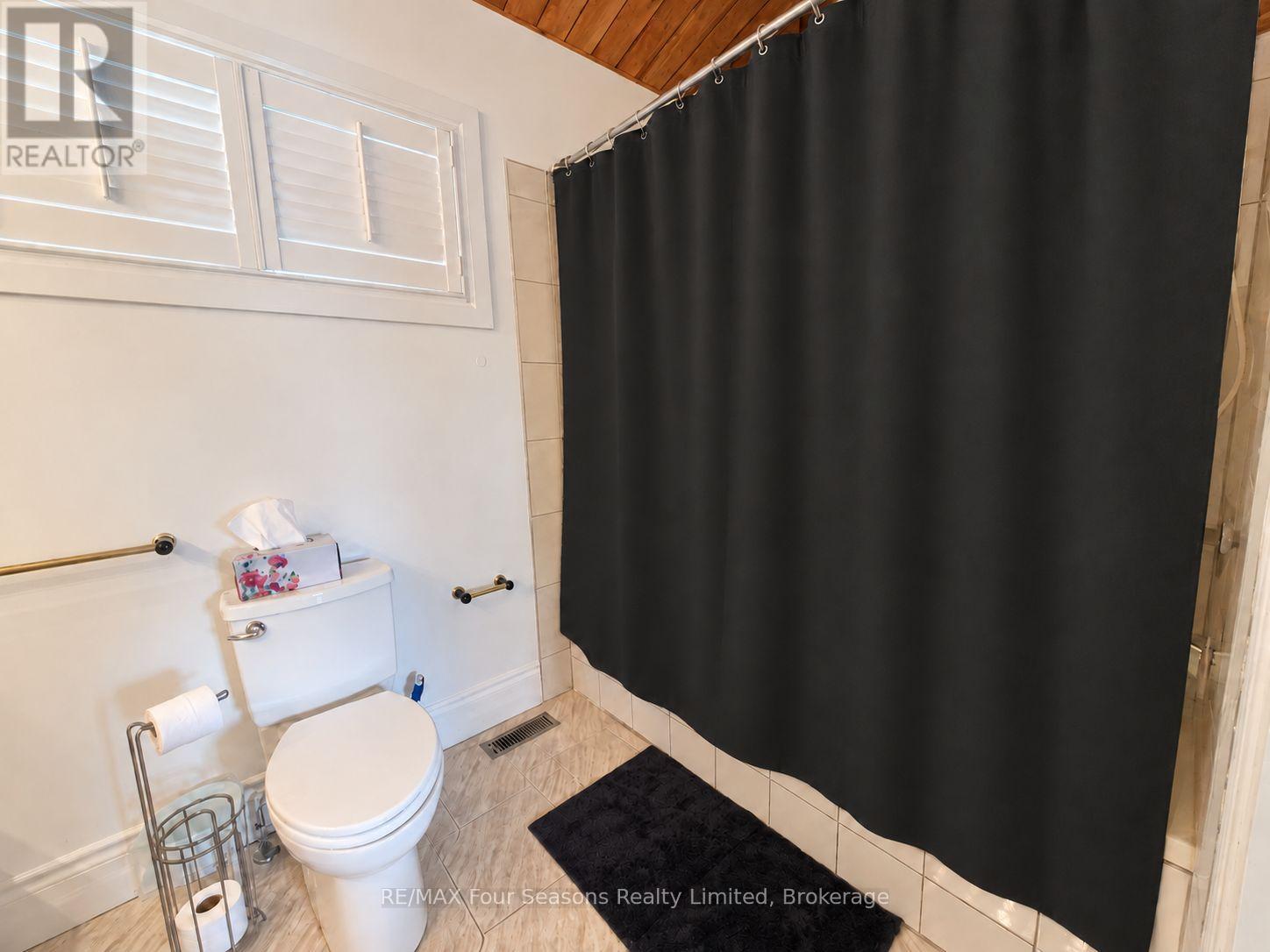 172 Carmichael Crescent, Blue Mountains, Ontario  L9Y 0R3 - Photo 34 - X13734682