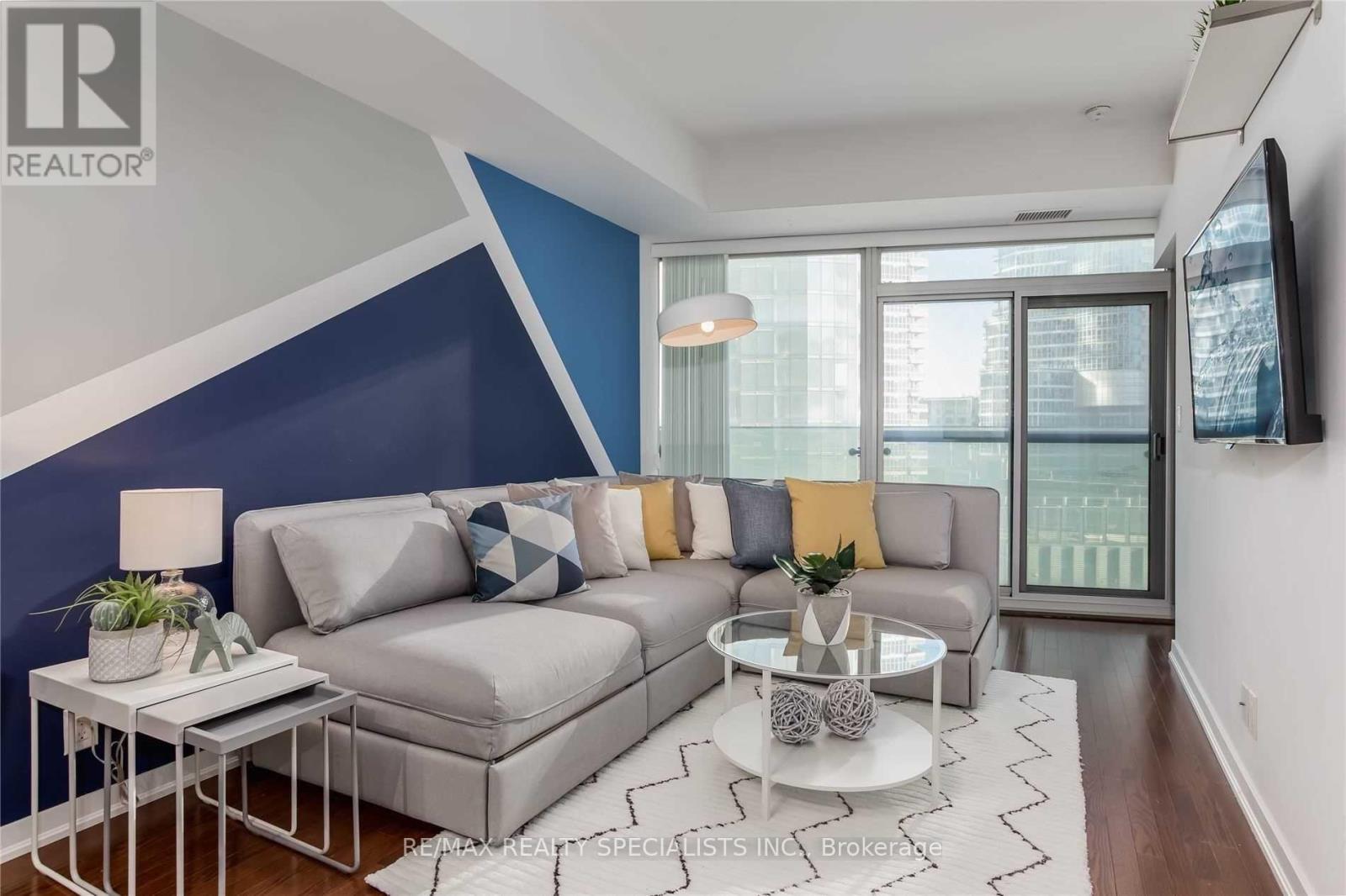 703 - 12 York Street, Toronto, Ontario  M5J 0A9 - Photo 3 - C13823998
