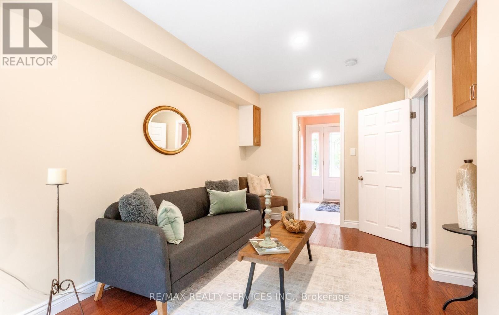 193 Elizabeth Street S, Brampton, Ontario  L6Y 1R9 - Photo 5 - W13741916