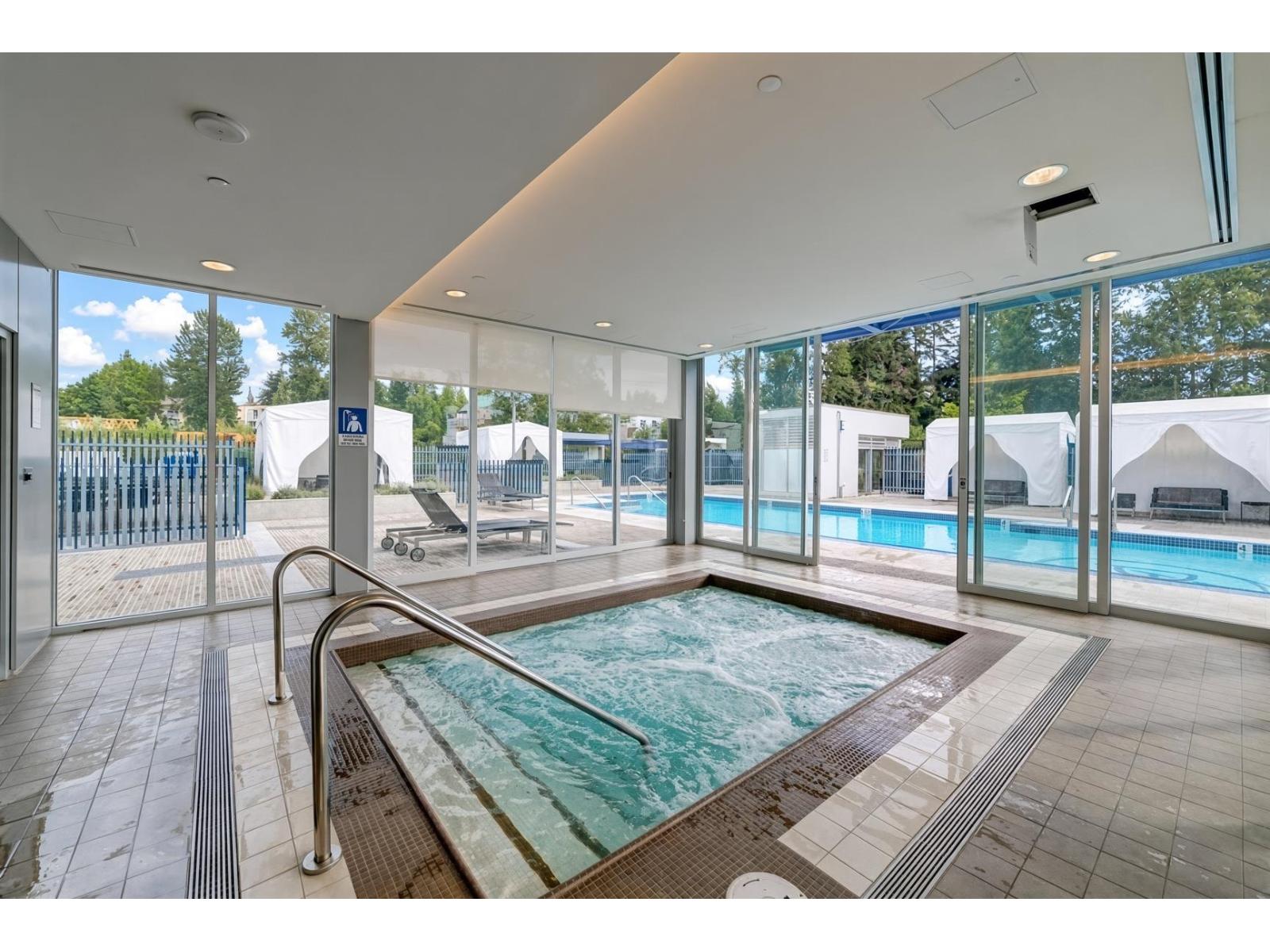 707 13750 100 Avenue, Surrey, British Columbia  V3T 0L3 - Photo 3 - R3169353