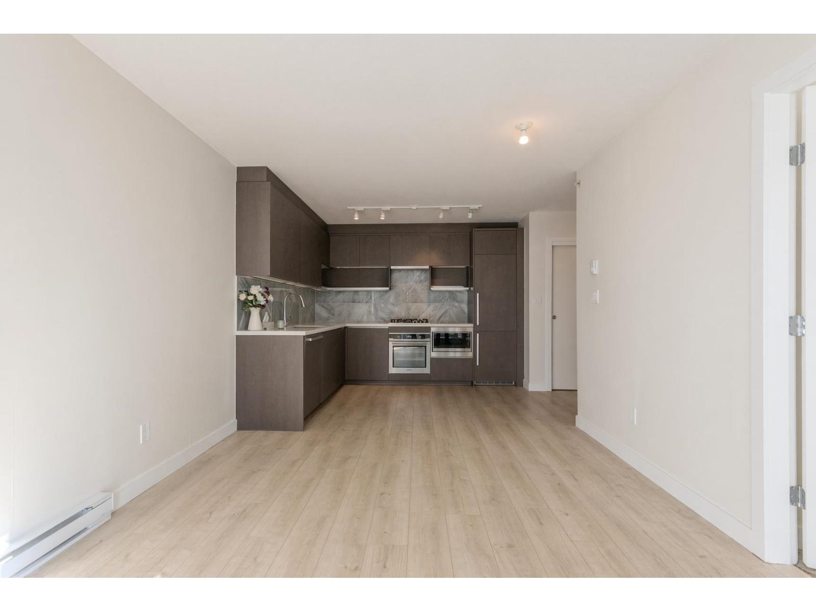 707 13750 100 Avenue, Surrey, British Columbia  V3T 0L3 - Photo 6 - R3169353