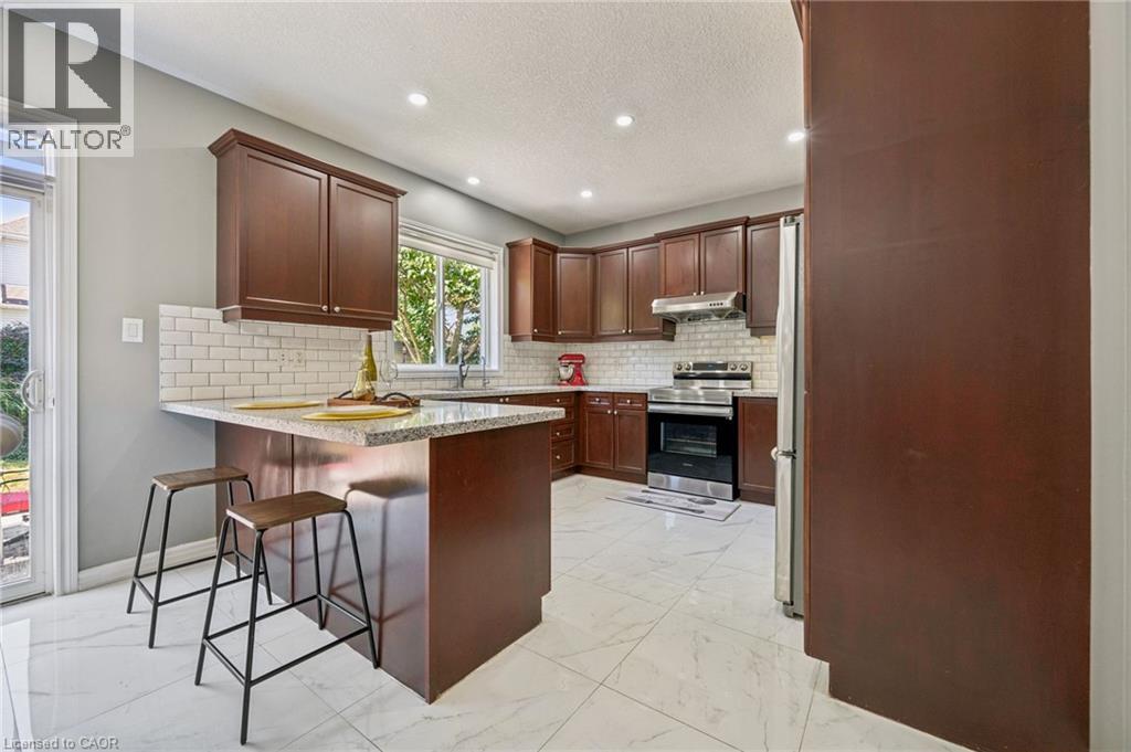 154 Falconridge Drive, Kitchener, Ontario  N2K 4J9 - Photo 13 - 40858950