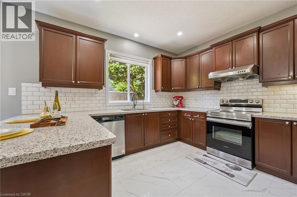 154 Falconridge Drive, Kitchener, Ontario  N2K 4J9 - Photo 14 - 40858950