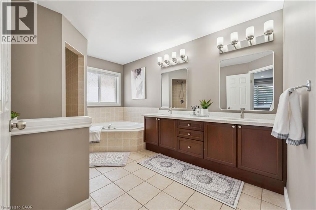 154 Falconridge Drive, Kitchener, Ontario  N2K 4J9 - Photo 38 - 40858950
