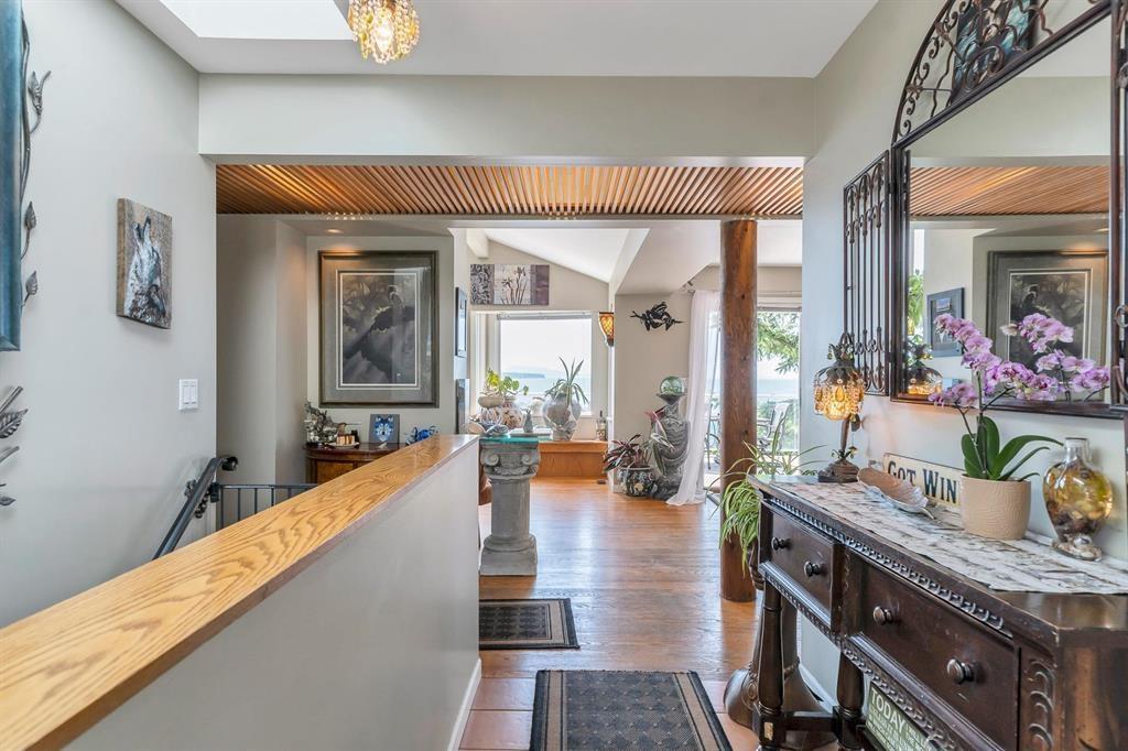14810 Prospect Avenue, White Rock, British Columbia  V4B 2B1 - Photo 4 - R3134675
