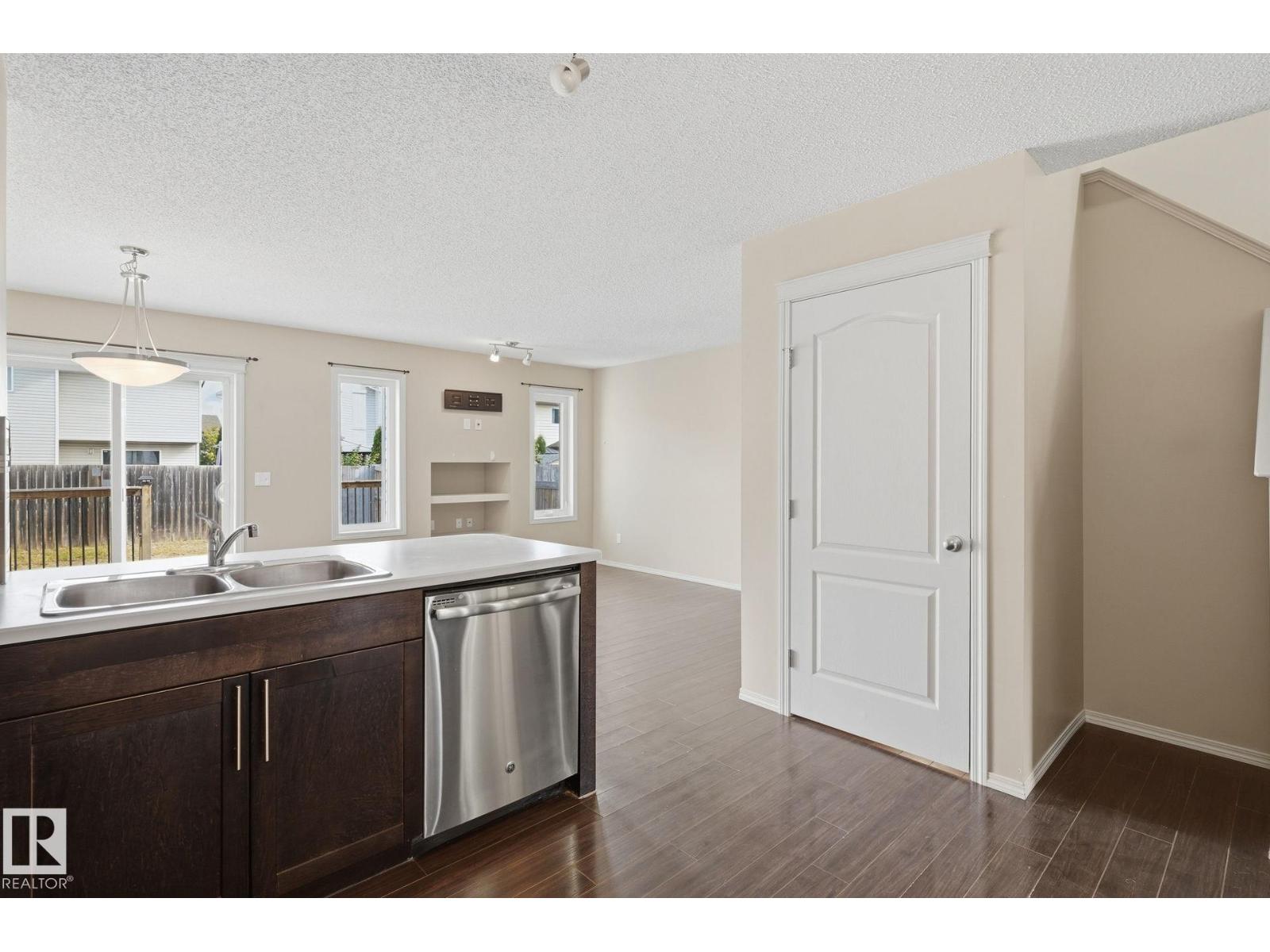 17015 120 ST NW