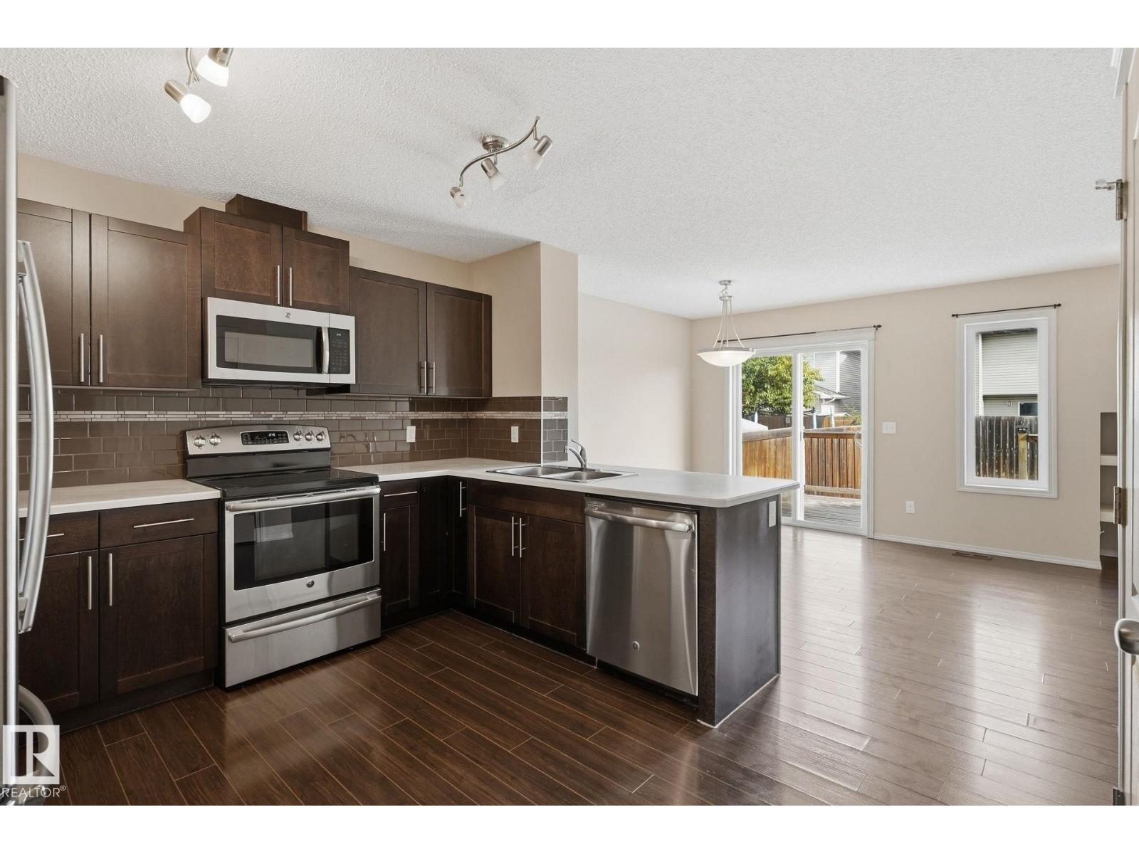17015 120 ST NW