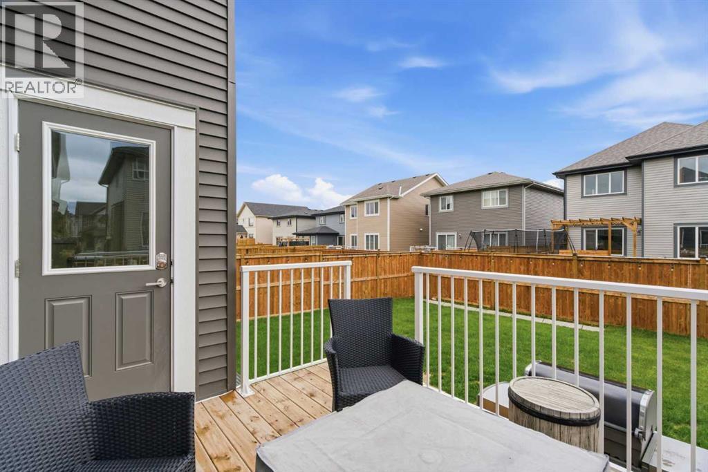 90 Saddlebred Place, Cochrane, Alberta  T4C 3E6 - Photo 35 - A2344625