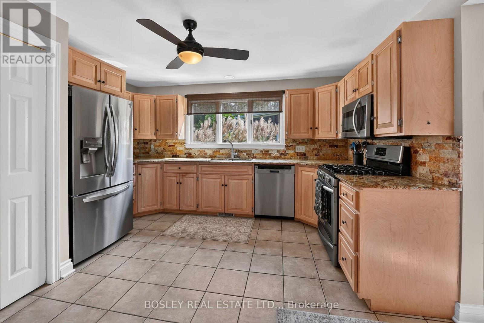 299 Cherry Hill Boulevard S, Fort Erie (Crystal Beach), Ontario  L0S 1B0 - Photo 13 - X13825582